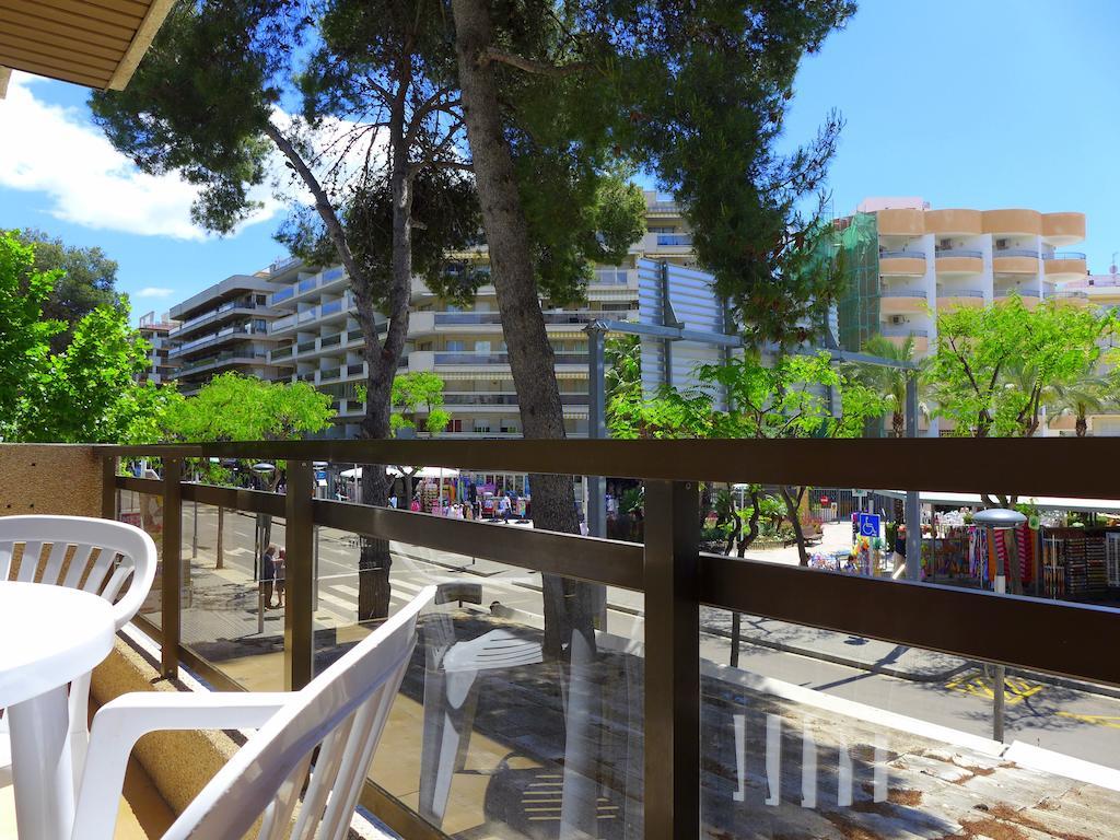 Rentalmar Diplomatic Park Salou Habitación foto