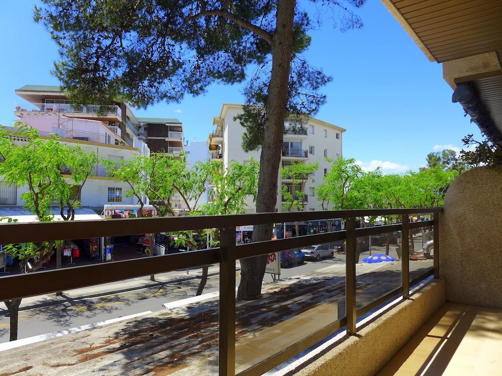 Rentalmar Diplomatic Park Salou Habitación foto