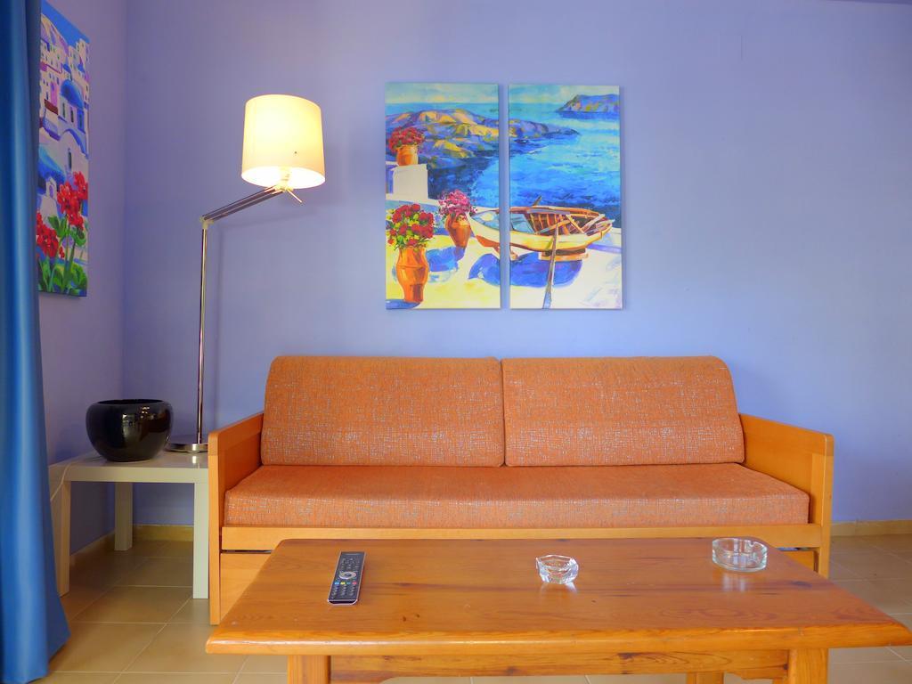 Rentalmar Diplomatic Park Salou Habitación foto