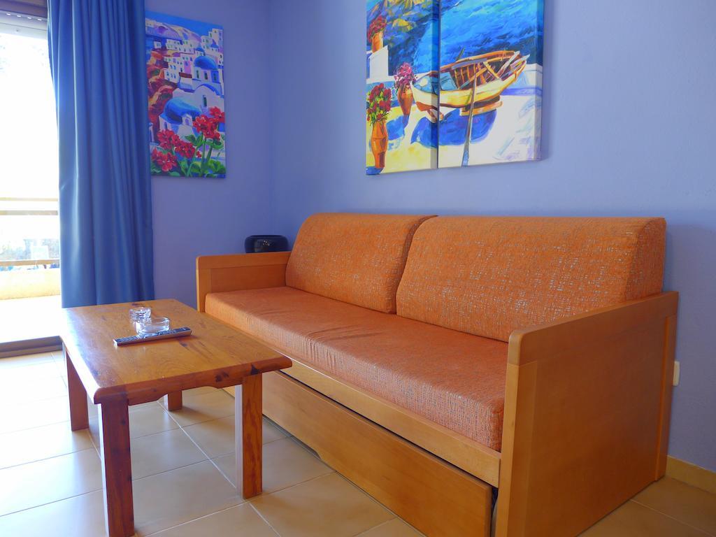 Rentalmar Diplomatic Park Salou Habitación foto