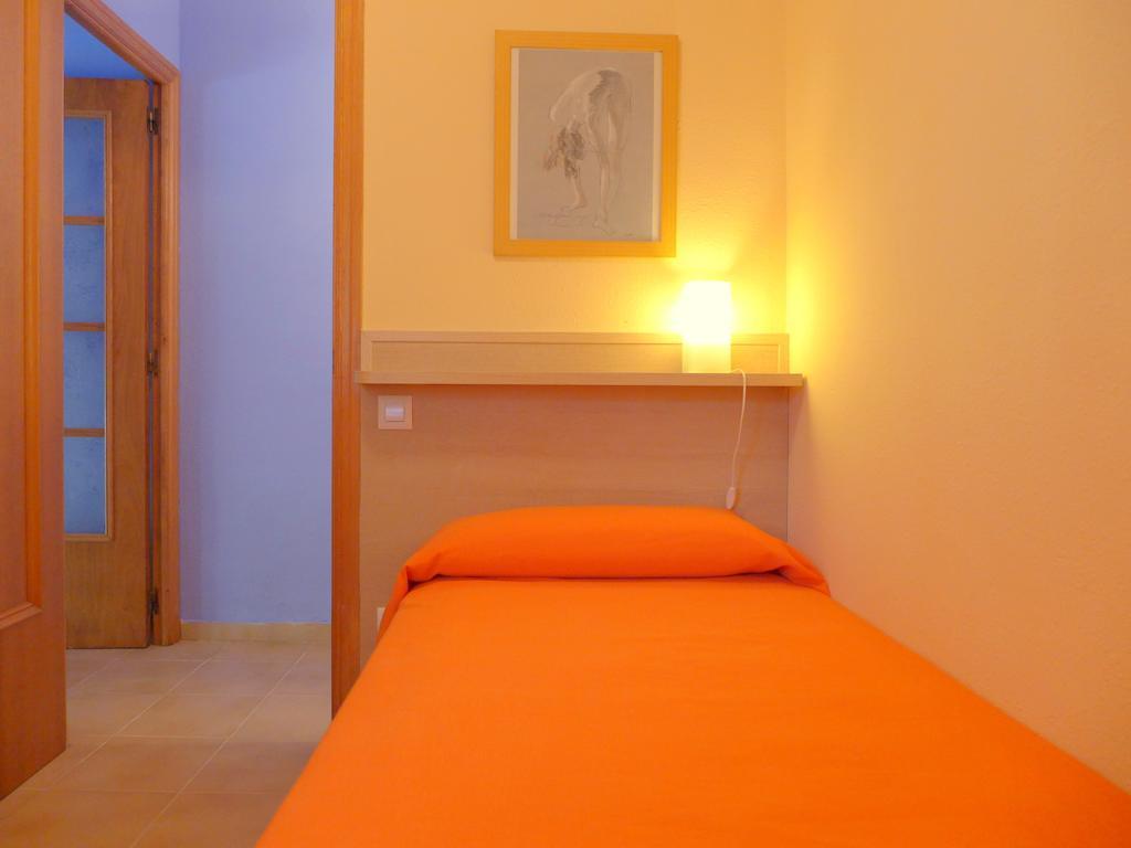 Rentalmar Diplomatic Park Salou Habitación foto