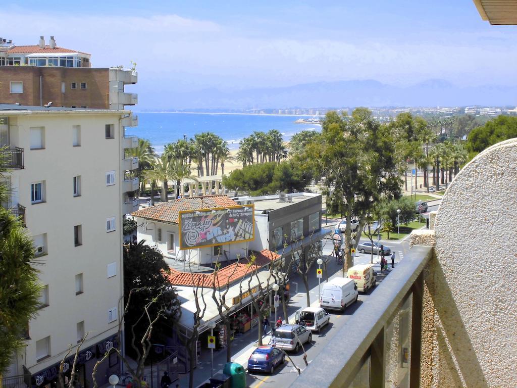 Rentalmar Diplomatic Park Salou Habitación foto